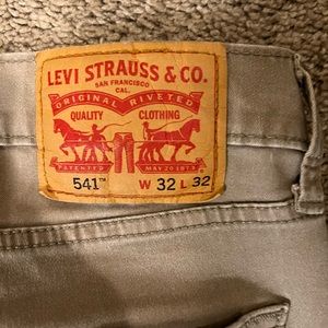 Levi Pants